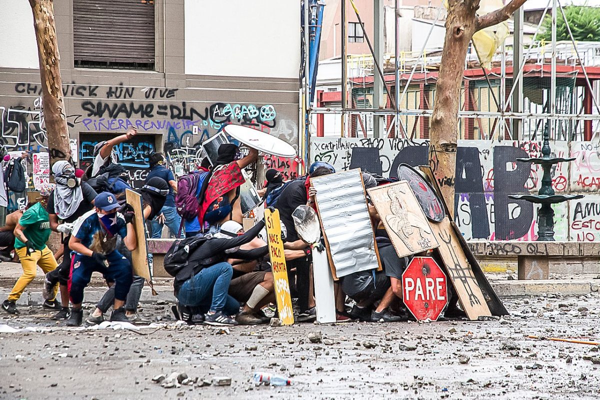 Willkommen an der vordersten Front der Zusammenstösse: Jenseits von Gewalt und Gewaltlosigkeit