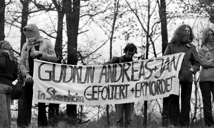 Schluß mit den “Selbstmorden”! [Stammheim, Stadelheim]